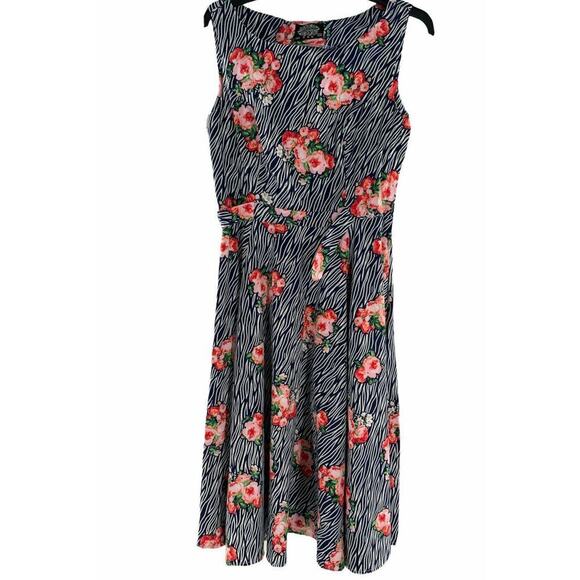 Hearts And Roses Dress Womens Size 6 Floral Print Multicolor A-Line Sleeveless - Picture 3 of 6